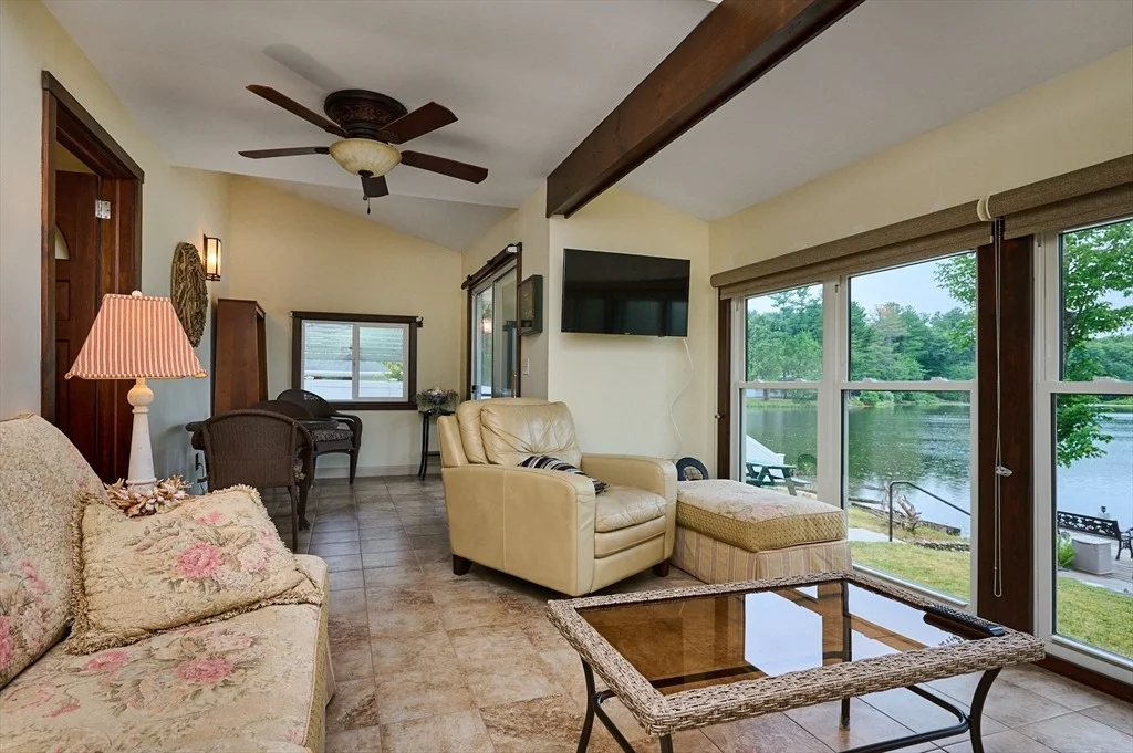 Photo of 238 Dox Rd