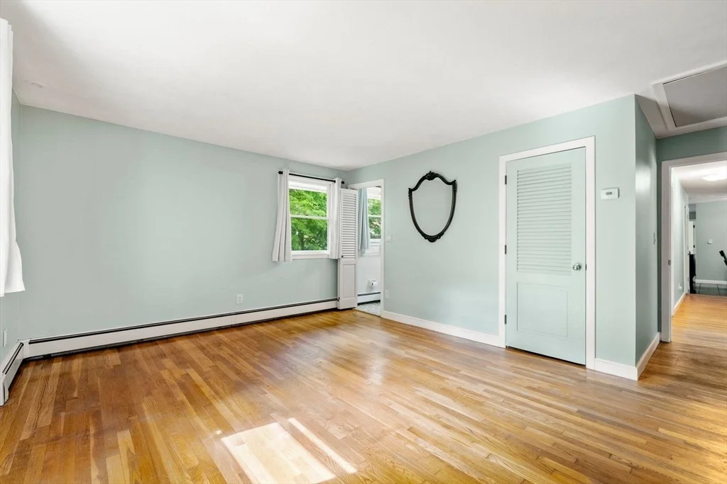 Photo of 21 Cedarcrest Rd