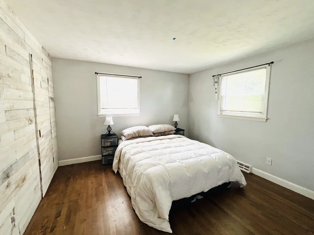 Photo of 16 Ridge Ave