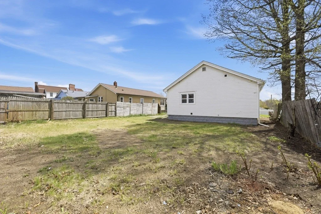 Photo of 20 Conklin St