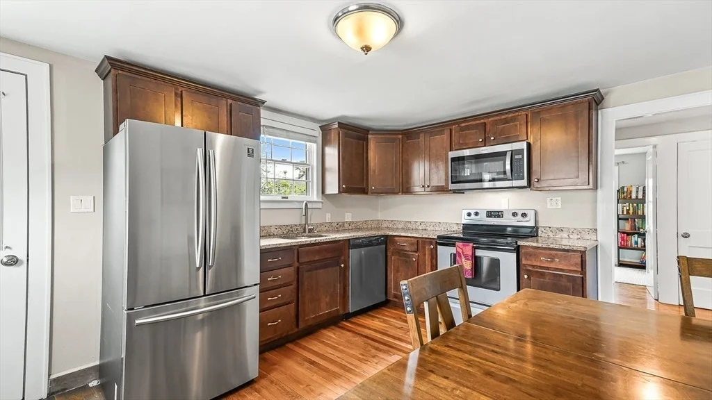 Photo of 2 Johnson Ave