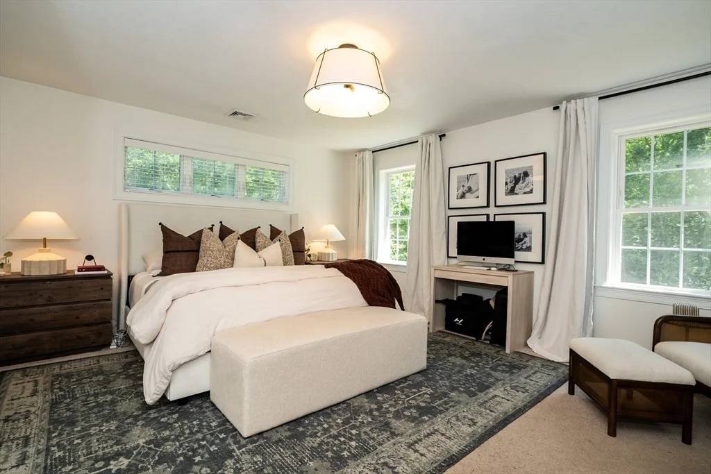 Photo of 1 Debrah Ln