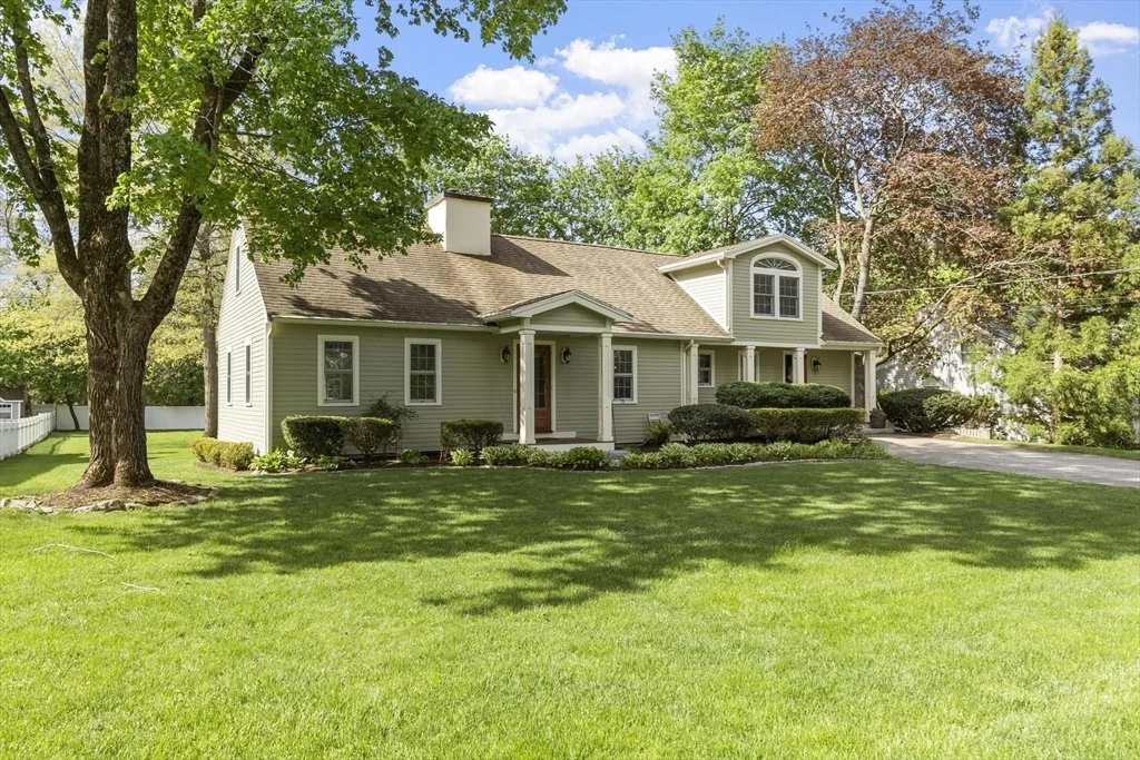 Photo of 93 Nashoba Rd
