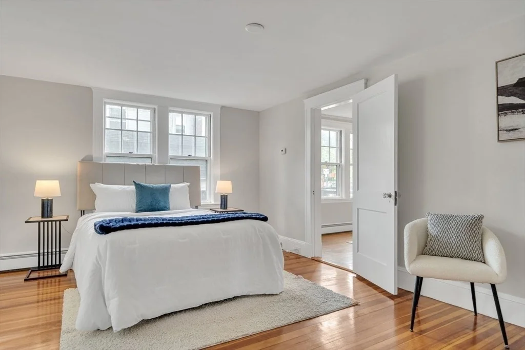 Photo of 5 Maple St