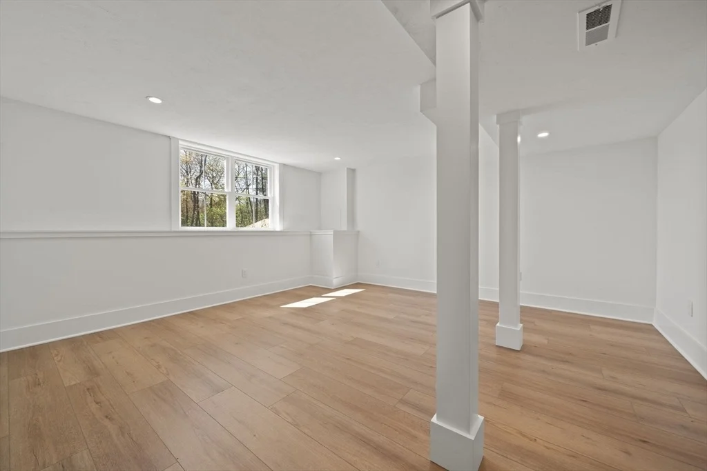 Photo of 301 Maple