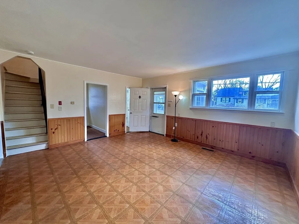 Photo of 40 Sandwich Rd