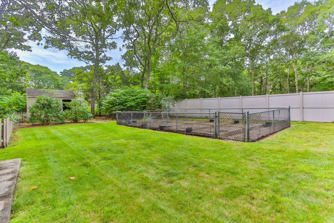 Photo of 2 Robin Rd
