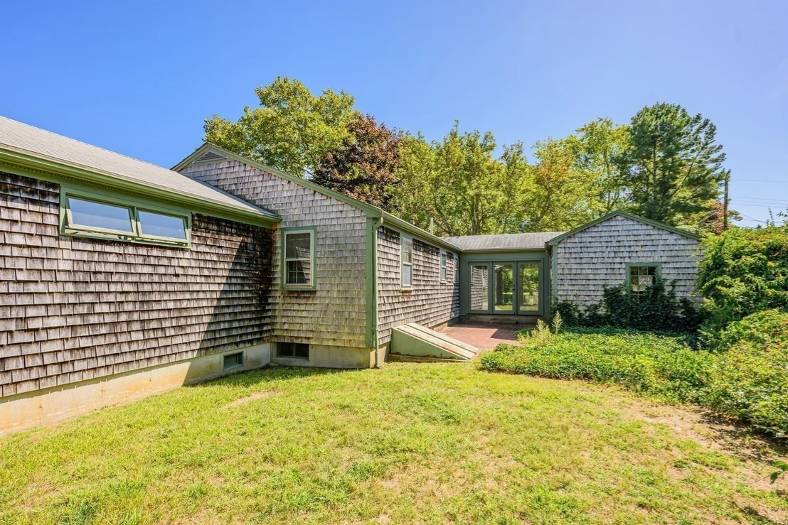 Photo of 61 Laurel Rd