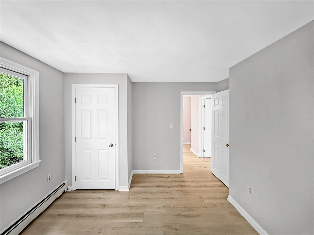 Photo of 21 Burnside Ln