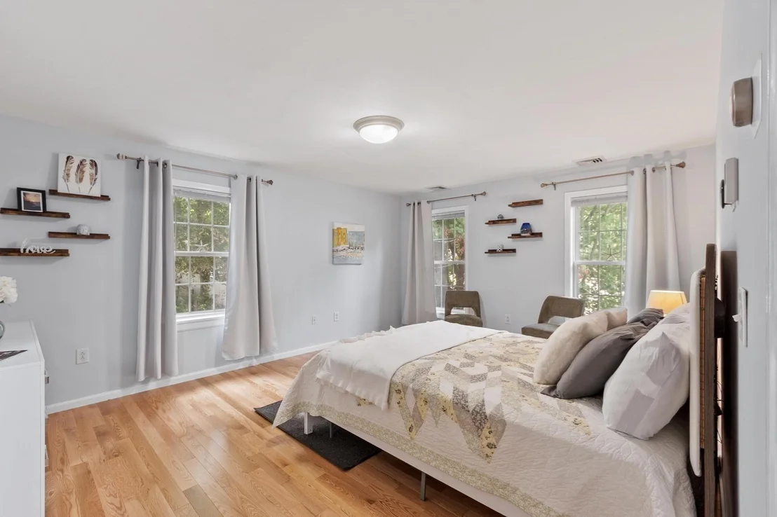 Photo of 18 Rosegate Rd