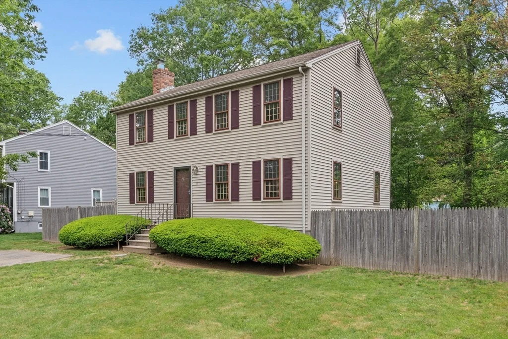 Photo of 11 Cavatorta Drive