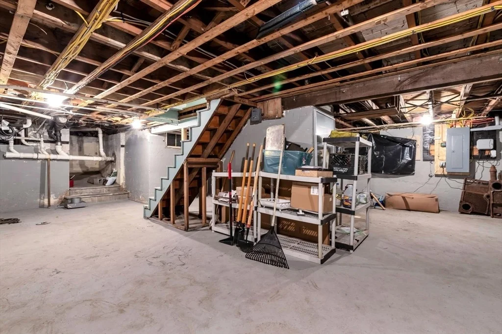 Photo of 44 Maple Avenue