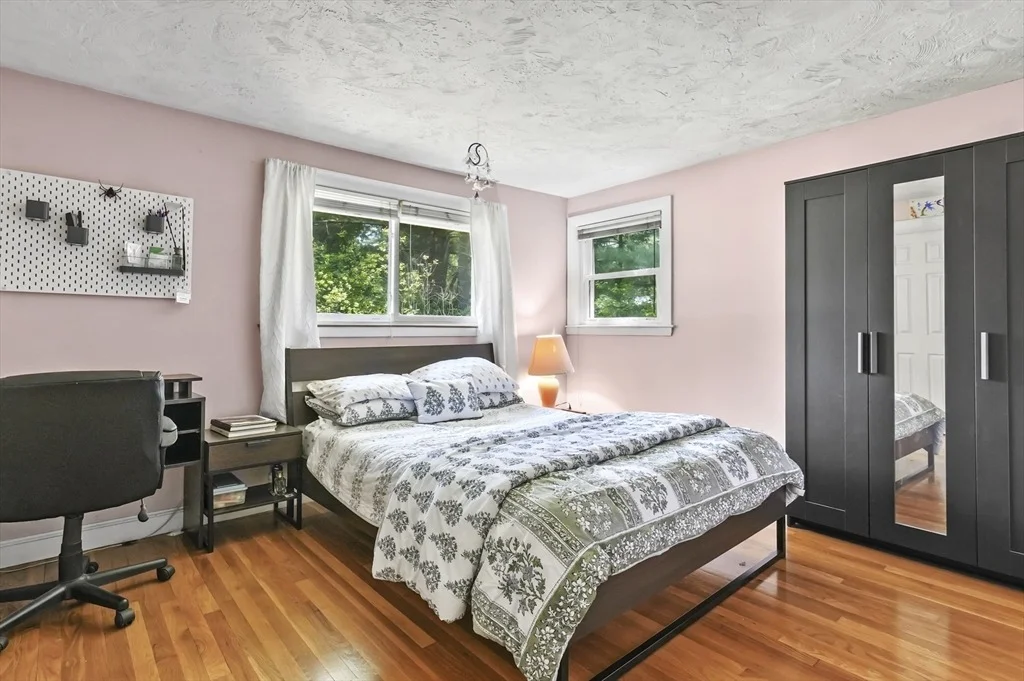 Photo of 35 Snake Brook Road