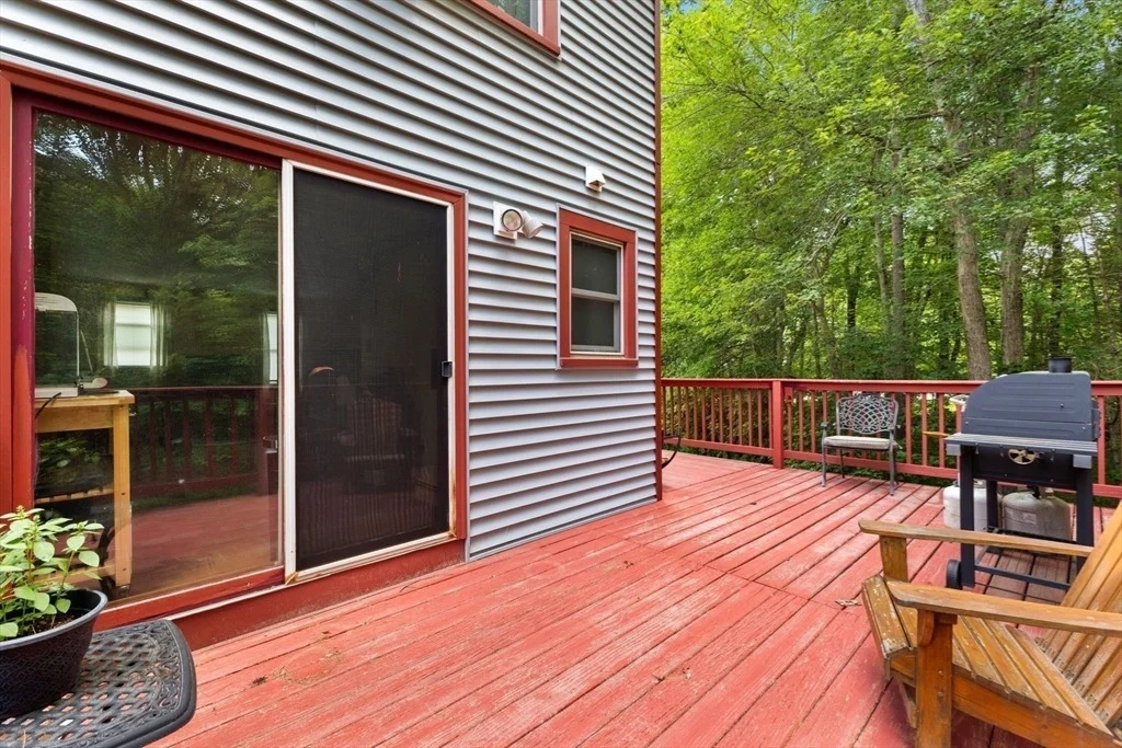 Photo of 71 Pondview Circle