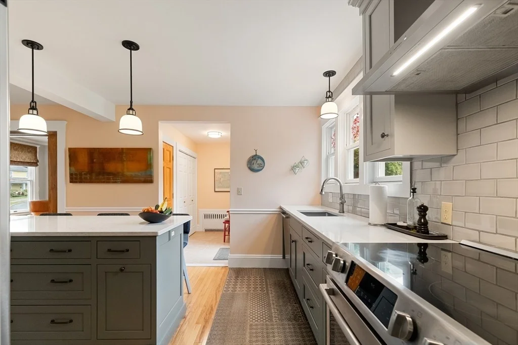 Photo of 115 Aspen Rd