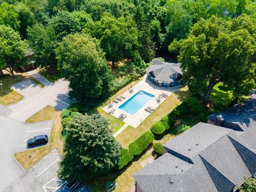 Photo of Unit 8 at 8 Cobblestone Ln