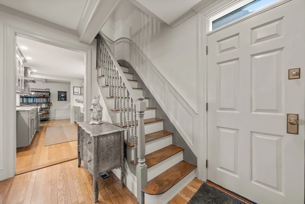 Photo of 137 Front St