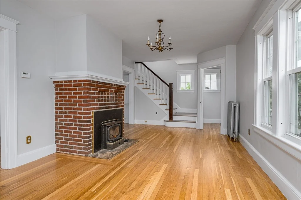 Photo of 80 Pine St.