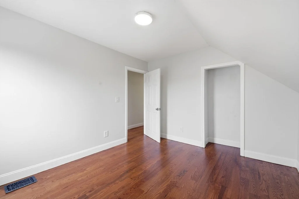 Photo of 222 Hamilton St
