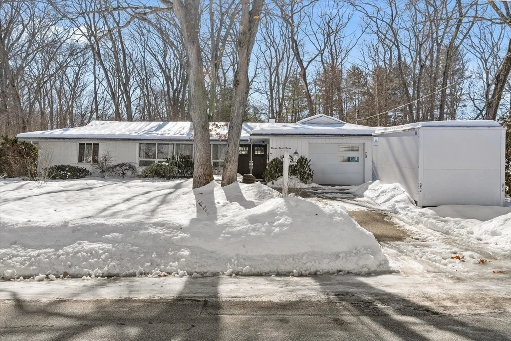 Photo of 11 Scott Dr