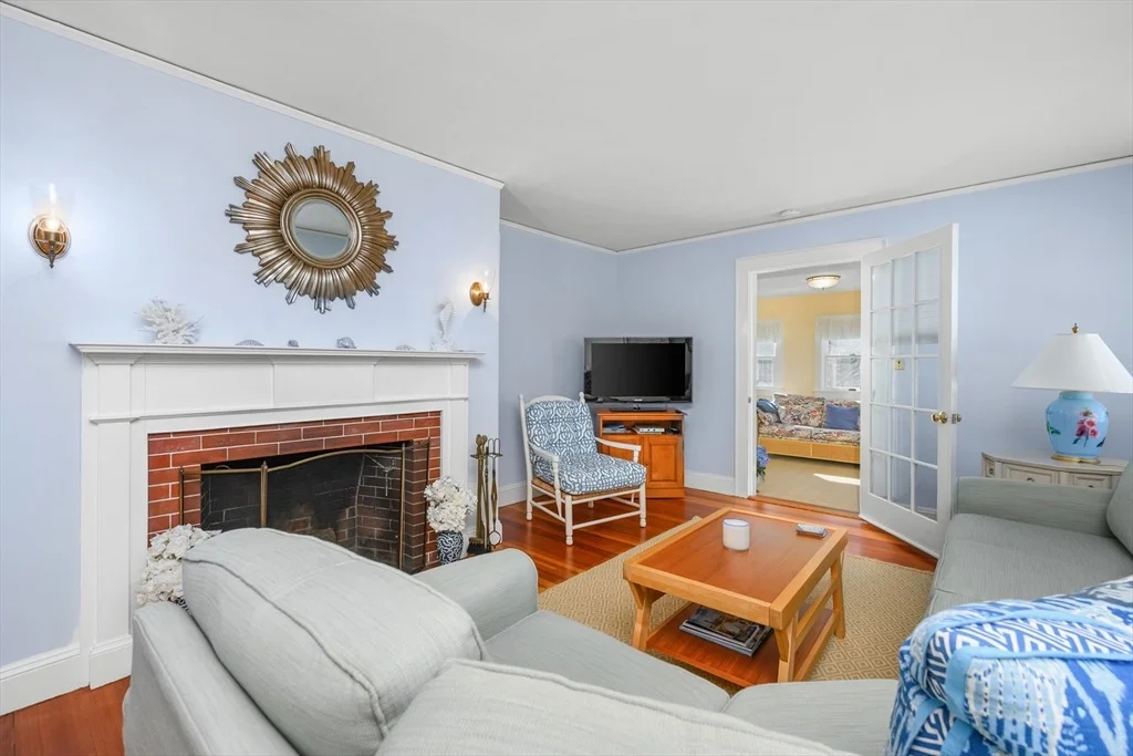 Photo of 122 Park Ave