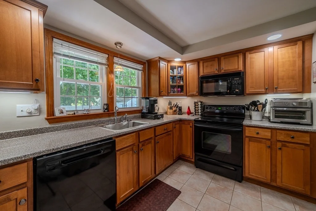 Photo of 54 Stearns Dr