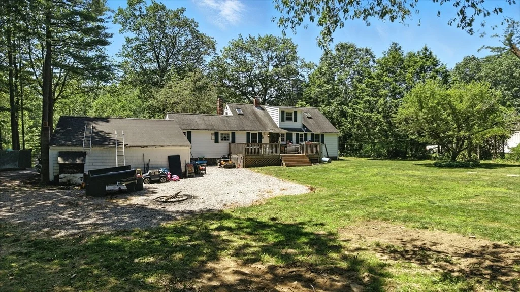 Photo of 2334 Main St
