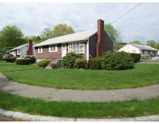 Photo of 24 Putnam Ave
