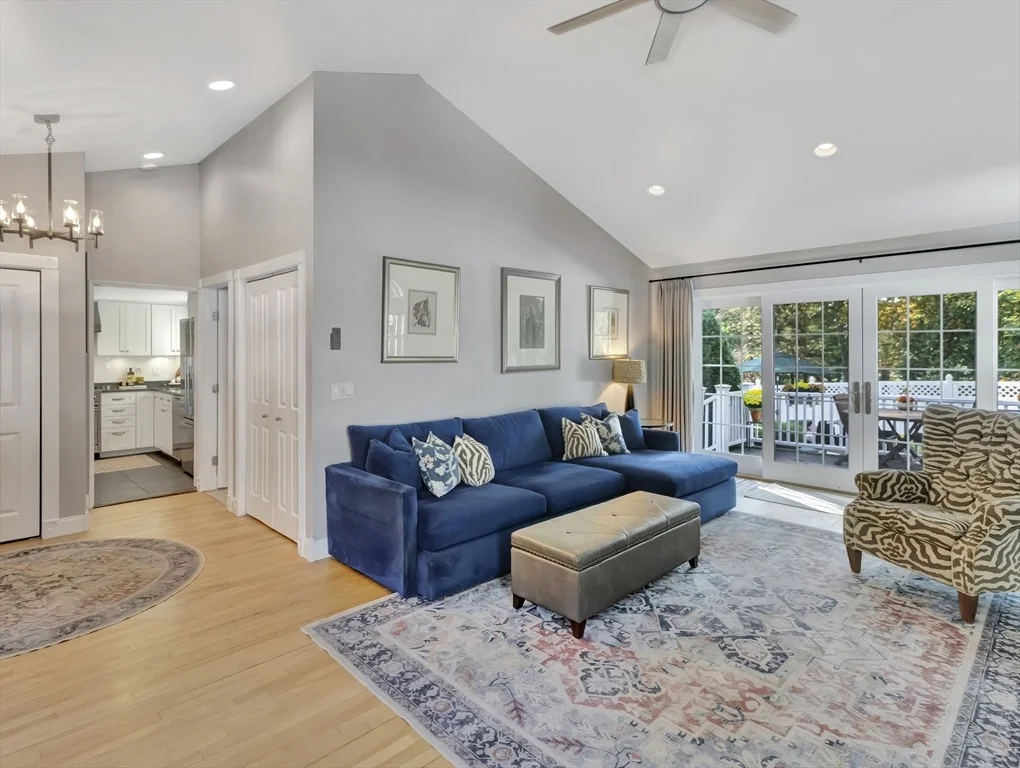Photo of 89 Oak Street