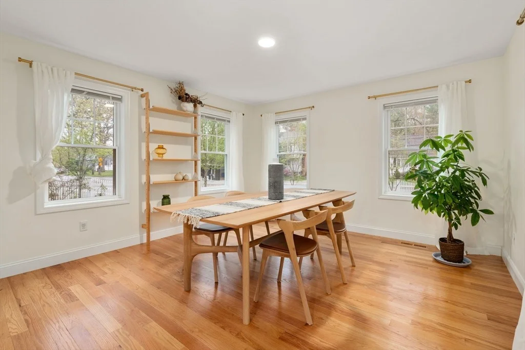 Photo of 97 Batchelder Rd