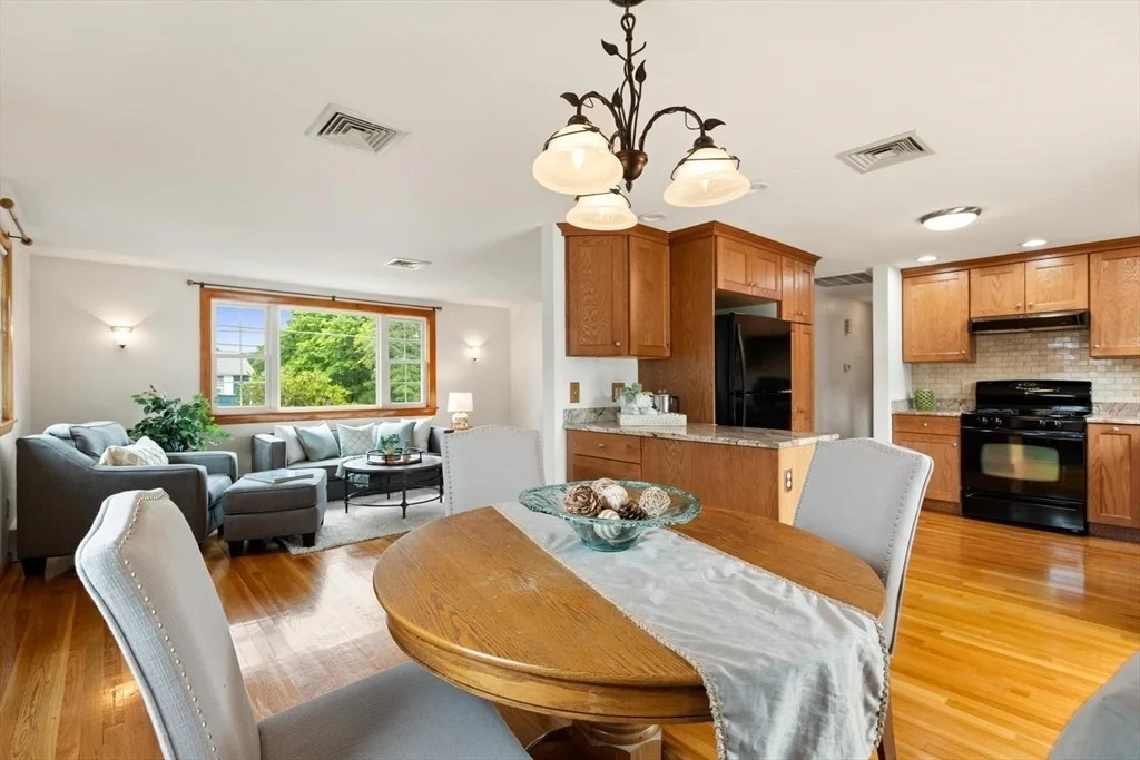 Photo of 4 Eileen Rd