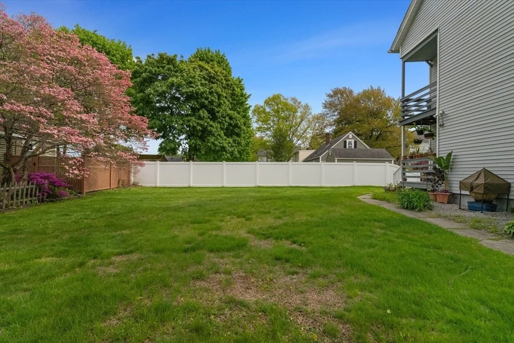 Photo of 15 Steele St