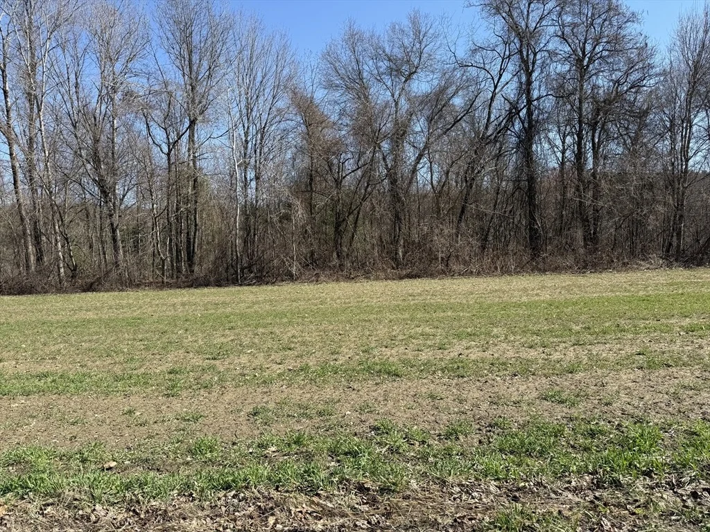 Photo of 277 River Drive