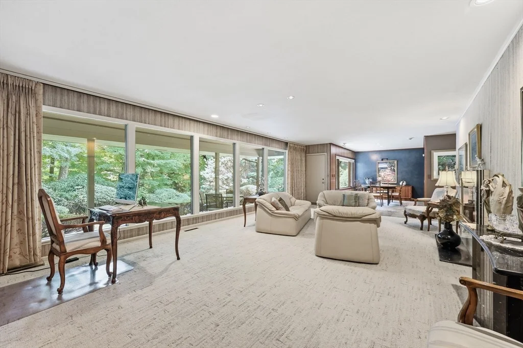 Photo of 200 Crestview Circle