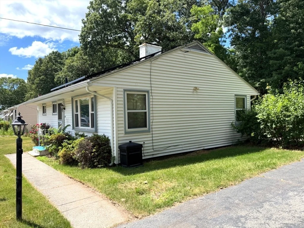 Photo of 32 Crestmont