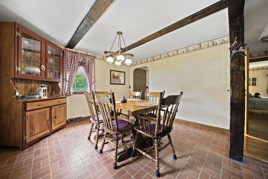 Photo of 24 Spallus Road