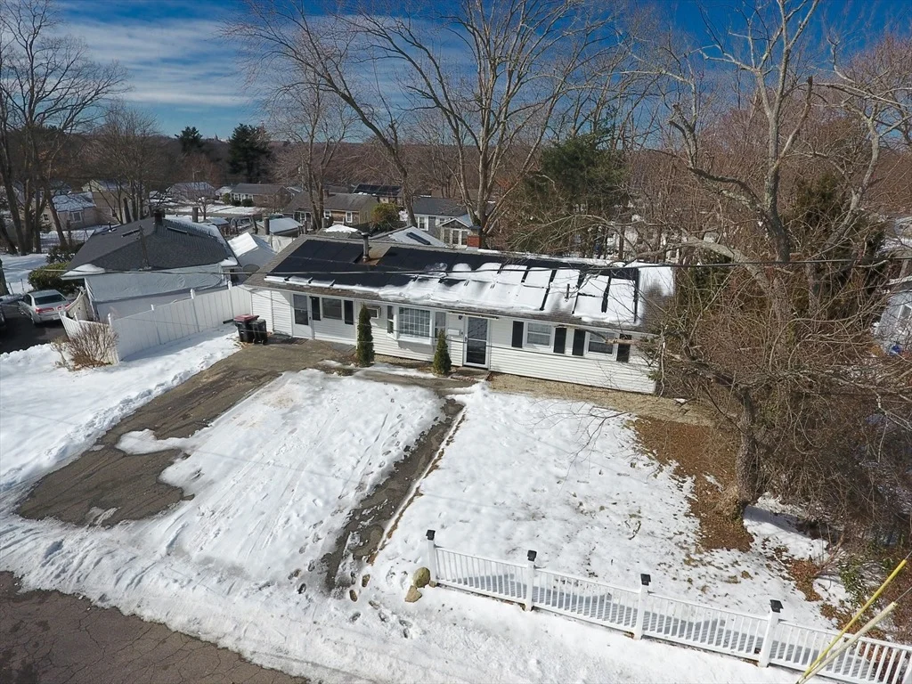 Photo of 4 Cairn Rd