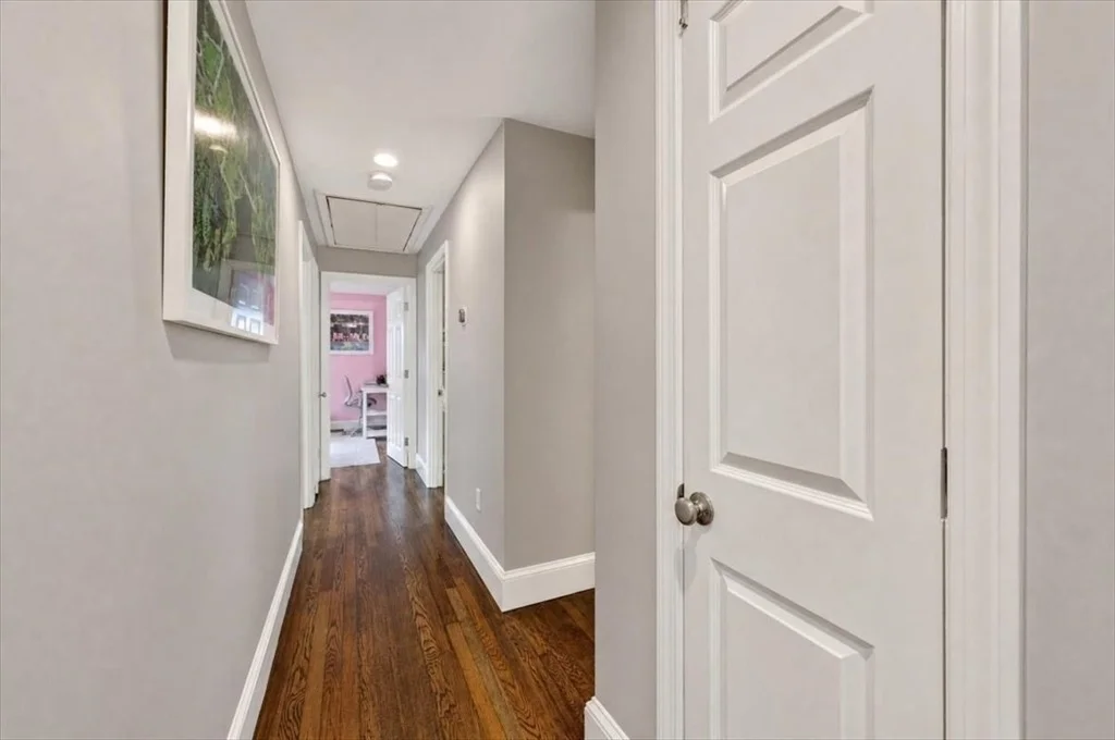 Photo of 26 Townsend Ave