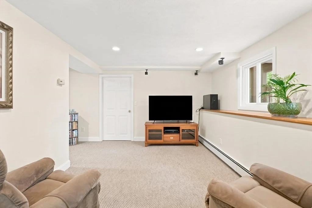 Photo of 9 Park Ave