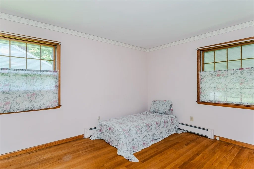 Photo of 89 Lake St