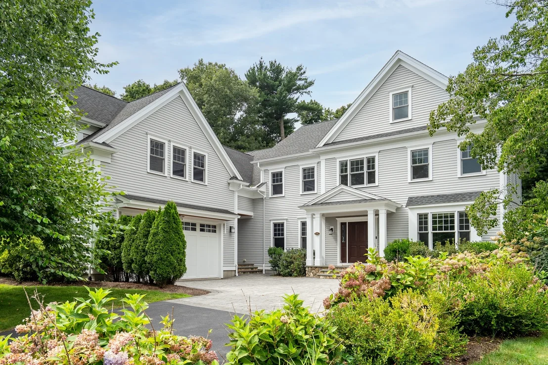 Photo of 88 Woodbine Circle