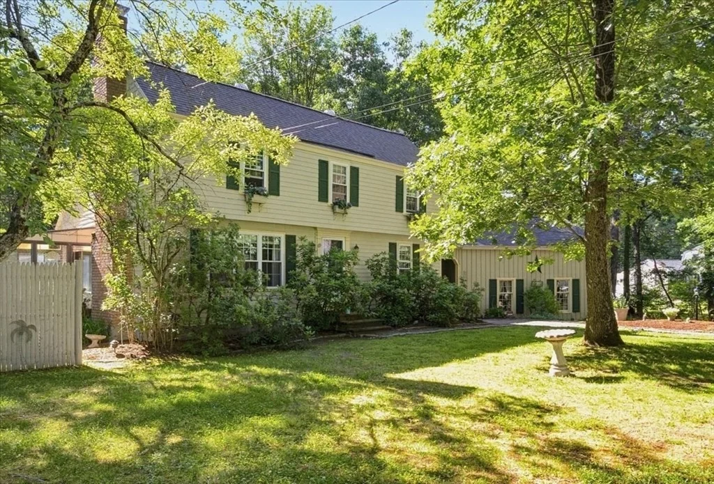 Photo of 69 Hall St