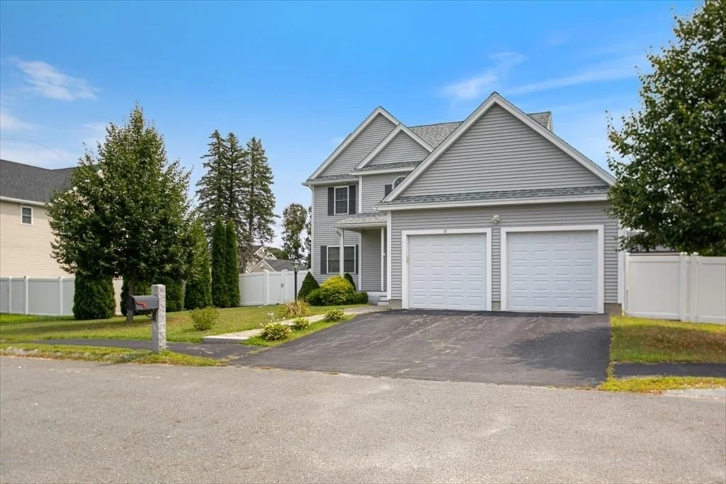 Photo of 12 Tuscany Drive