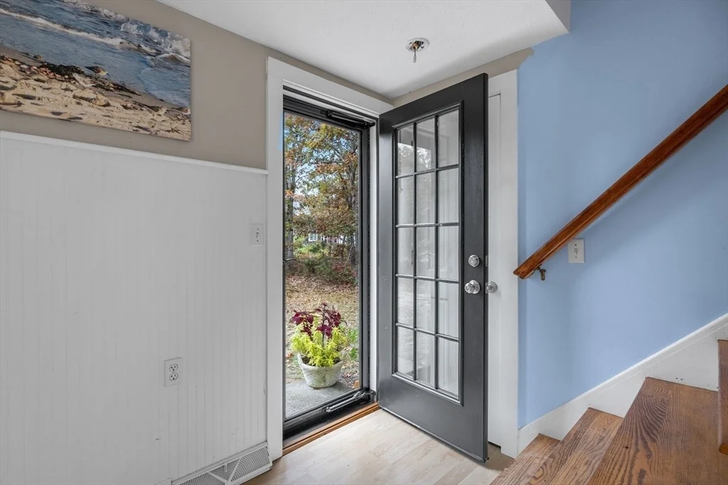 Photo of 30 Mayflower Rd