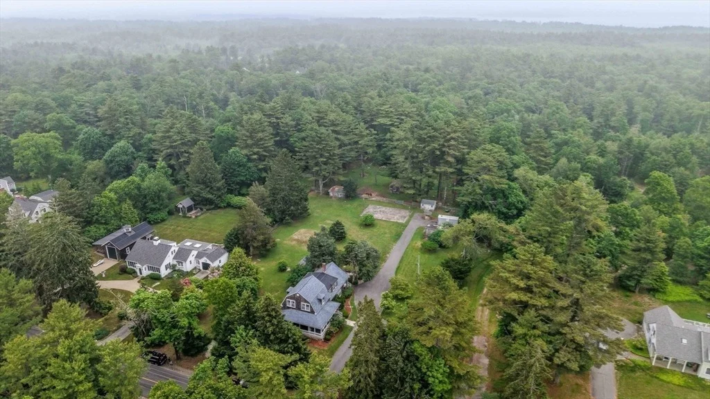 Photo of 651 Point Road