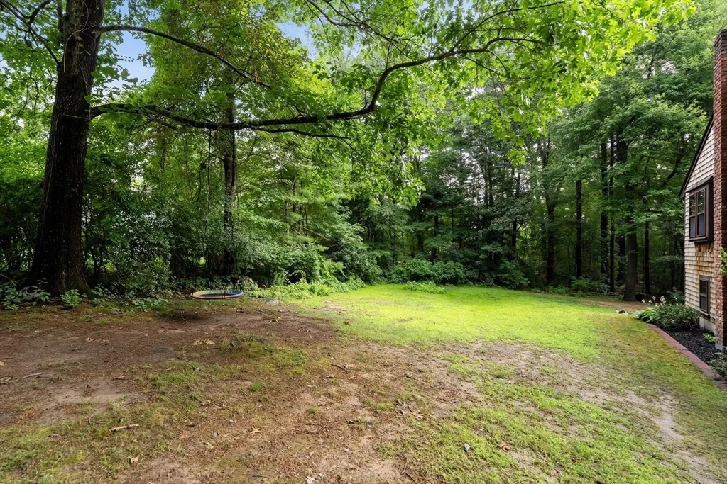 Photo of 35 Lowell Road