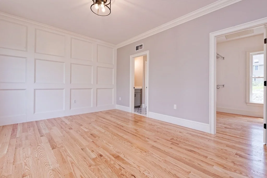 Photo of 10 Macarthur Ave