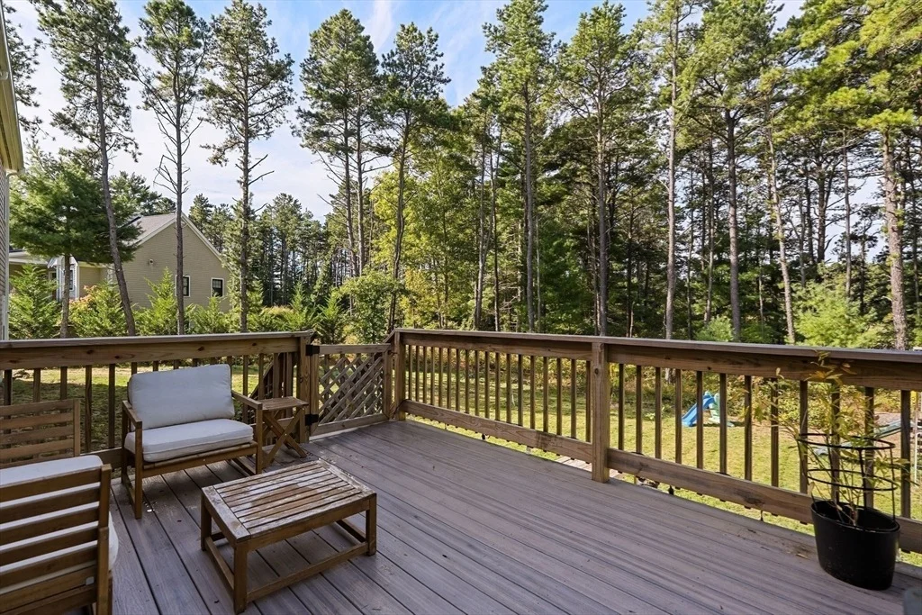 Photo of 17 Pond Edge Trl