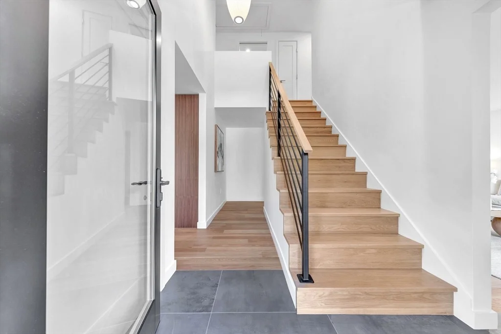 Photo of 39 Winslow St