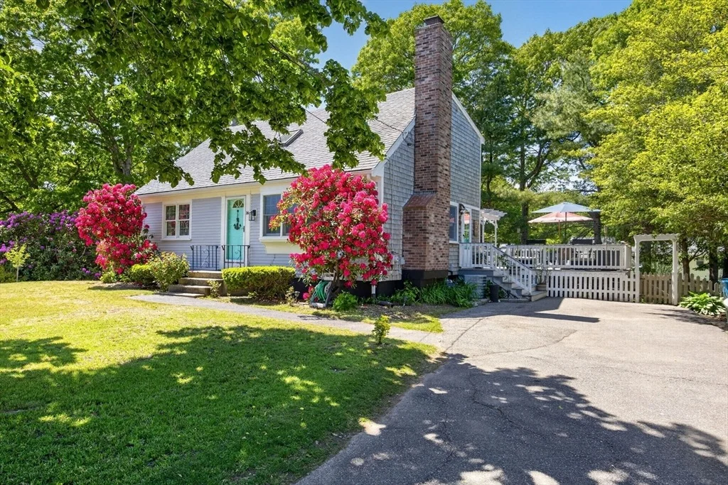 Photo of 14 Heritage Circle